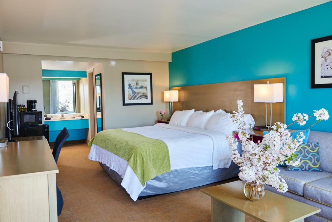 Sunset Hotel 3*